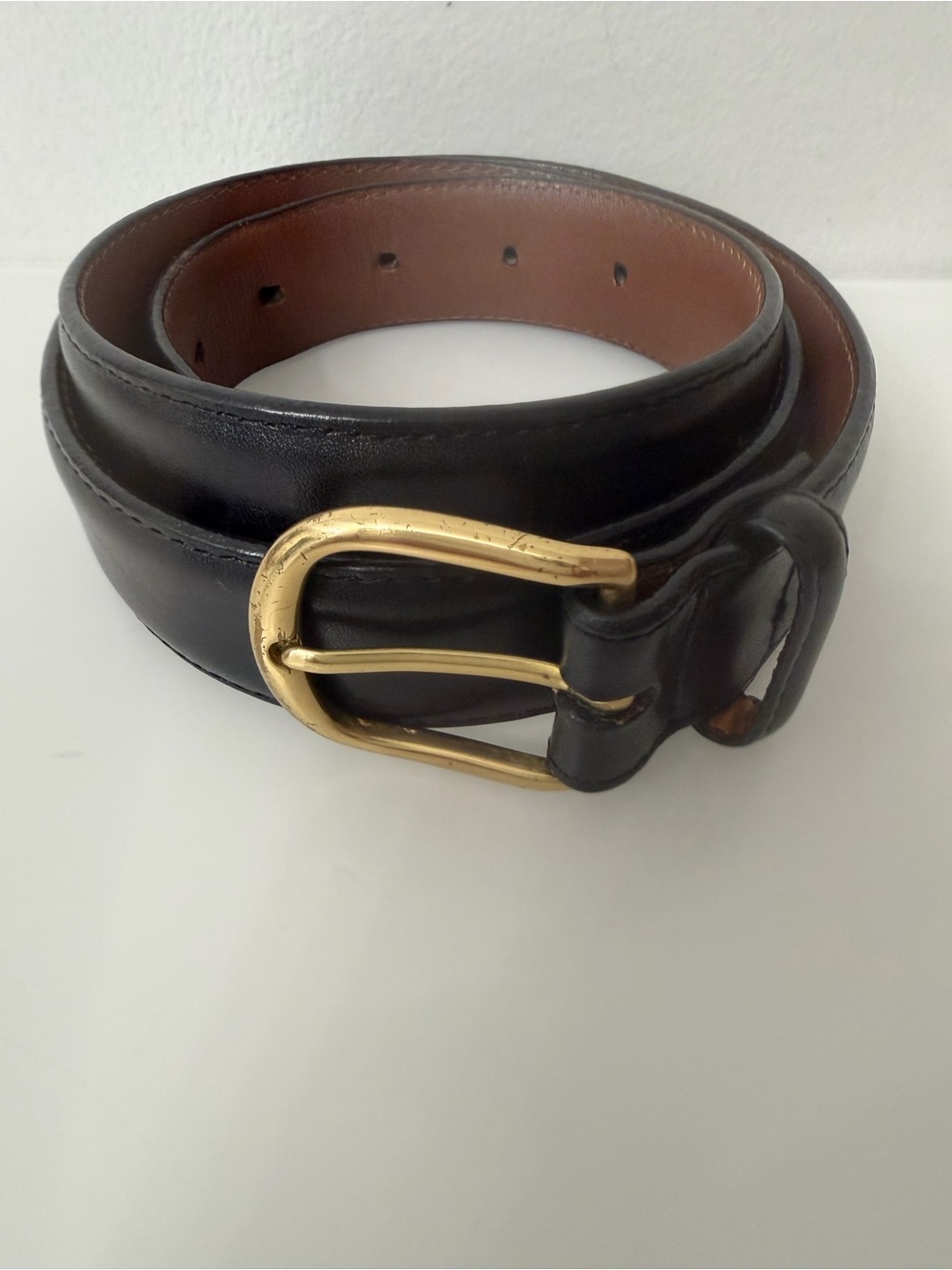 L L Bean Classic Black Leather Men’s Belt with Gold Buckle 34